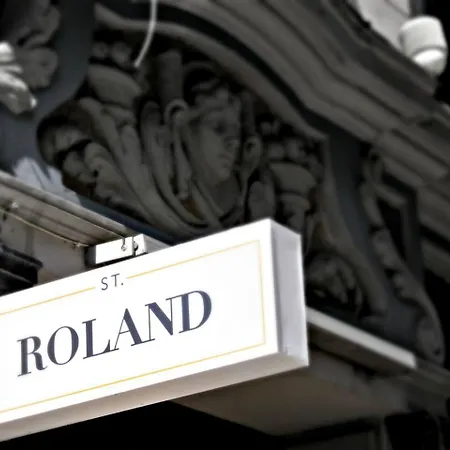 Luxurious Old Apartment Riga