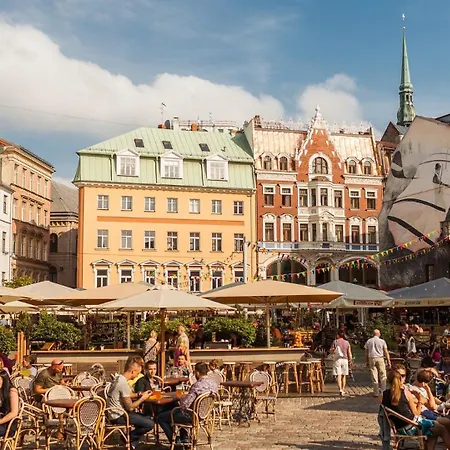 Апартаменты Luxurious Old