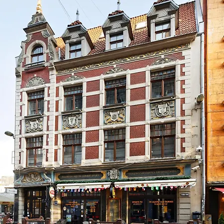 Luxurious Old Dzīvoklis Riga