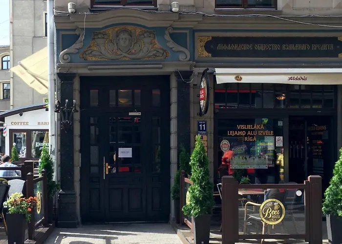 Luxurious Old Dzīvoklis